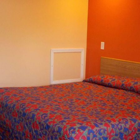 Travel Lite Motel Wytheville Exterior foto